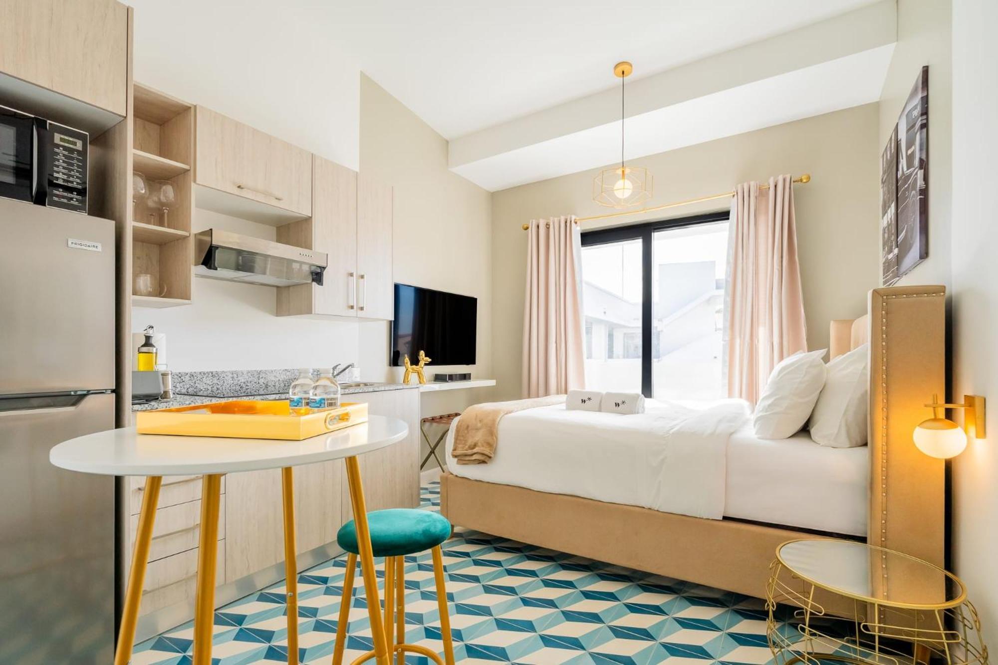 Radiant Loft In Santa Ana, Casco Viejo Apartment