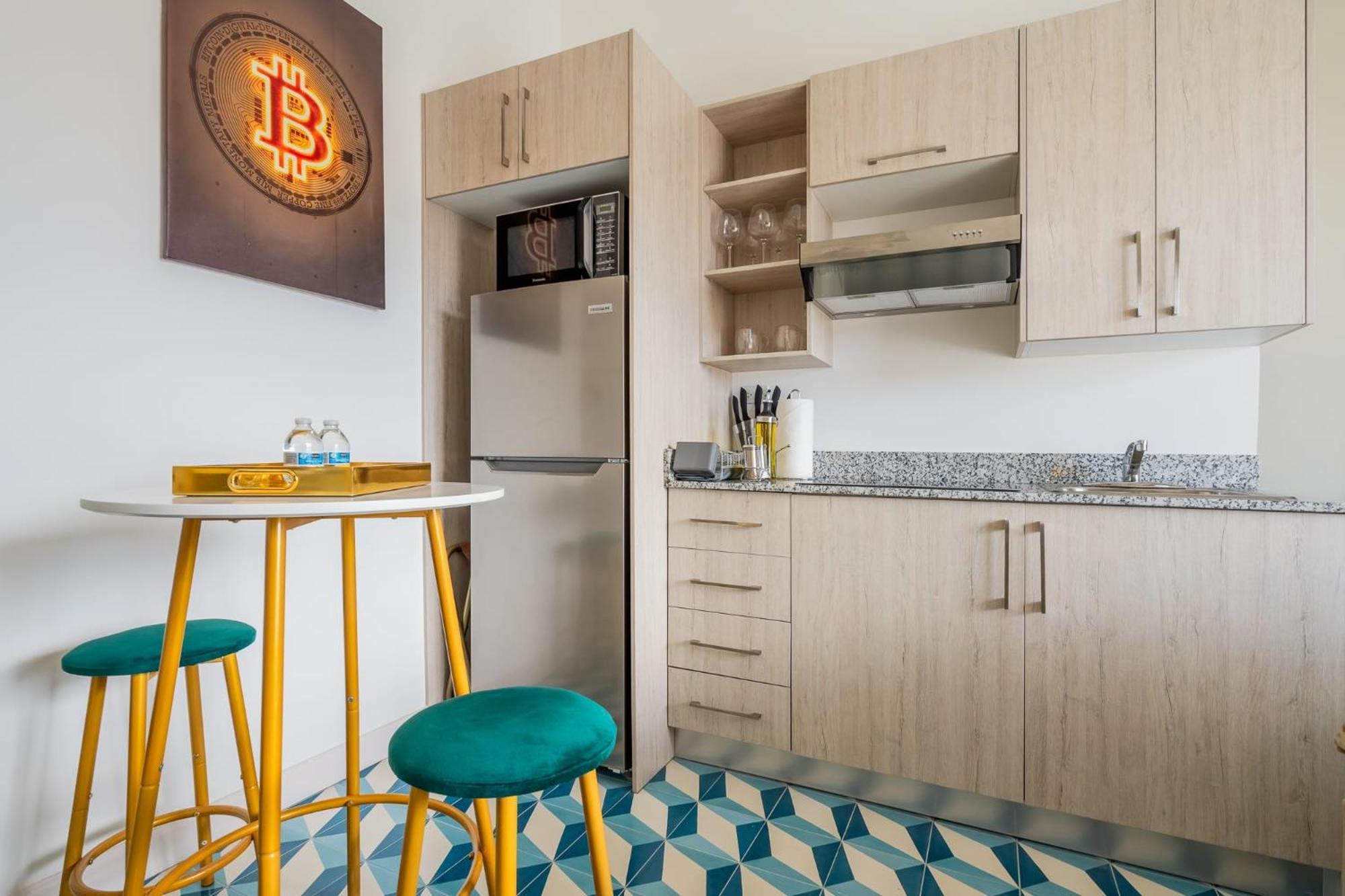 Radiant Loft In Santa Ana, Casco Viejo Apartment *